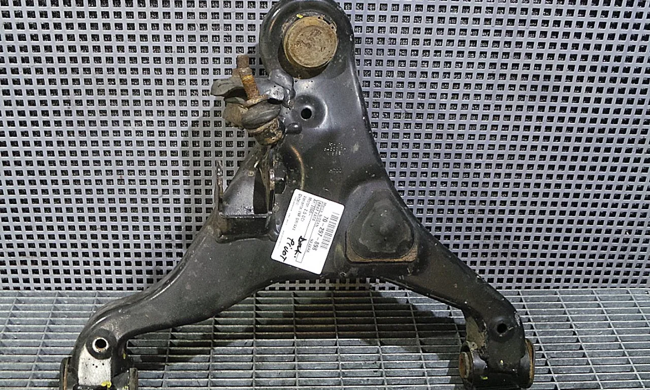 BRAT FATA INFERIOR DREAPTA NISSAN NAVARA 2004-2010