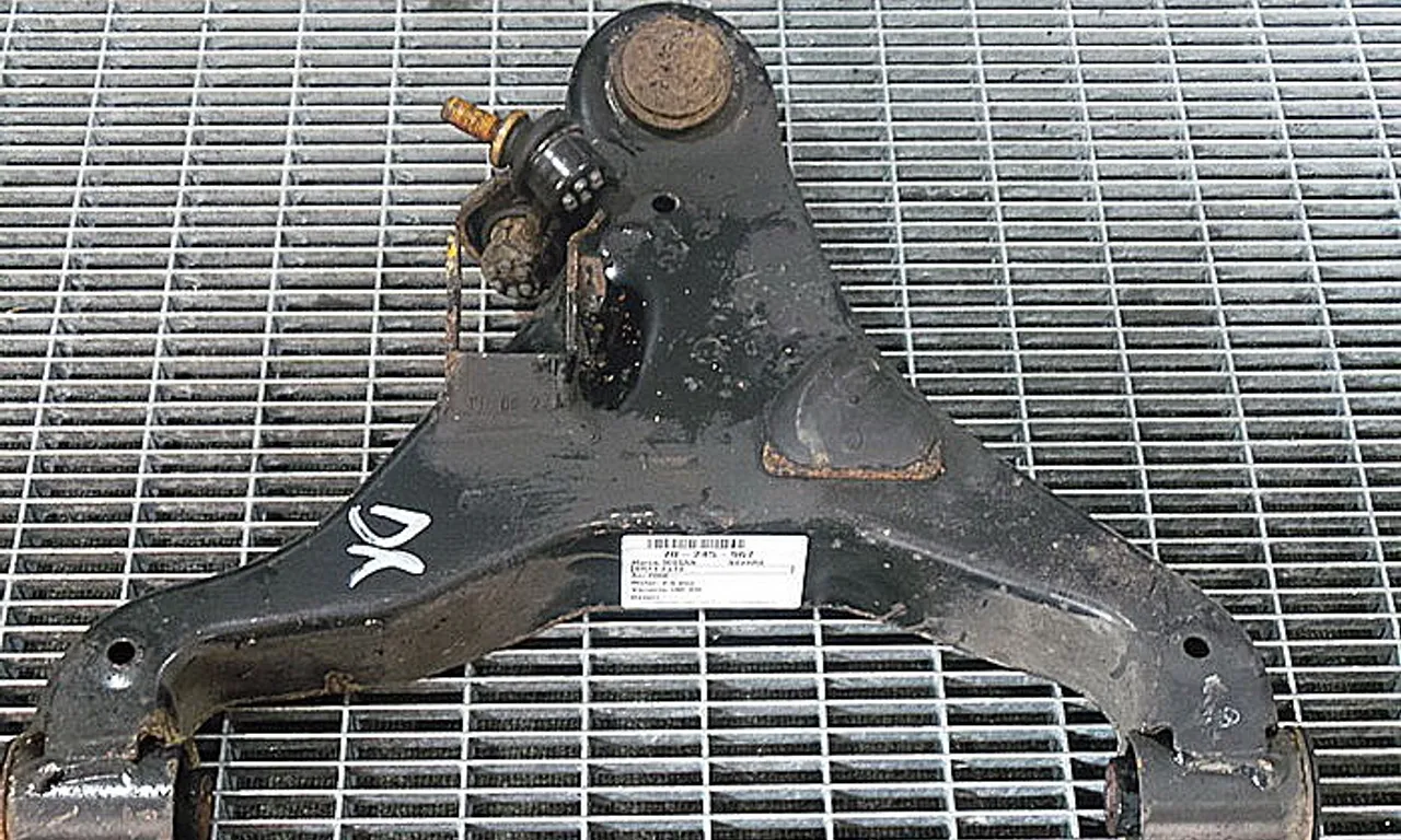 BRAT FATA INFERIOR DREAPTA NISSAN NAVARA 2004-2010