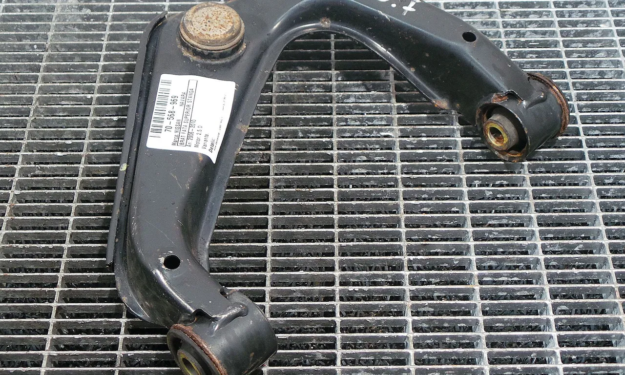 BRAT FATA SUPERIOR STANGA NISSAN NAVARA 2004-2010