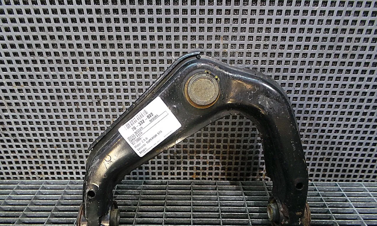 BRAT FATA SUPERIOR STANGA NISSAN NAVARA 2004-2010