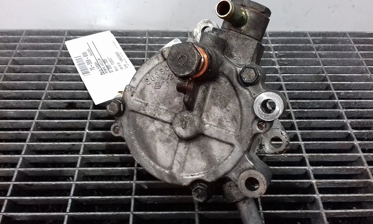 POMPA VACUUM NISSAN NAVARA 2004-2010