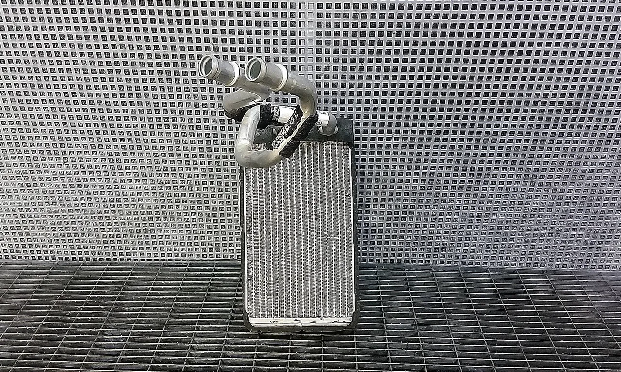 RADIATOR INCALZIRE NISSAN NAVARA 2004-2010
