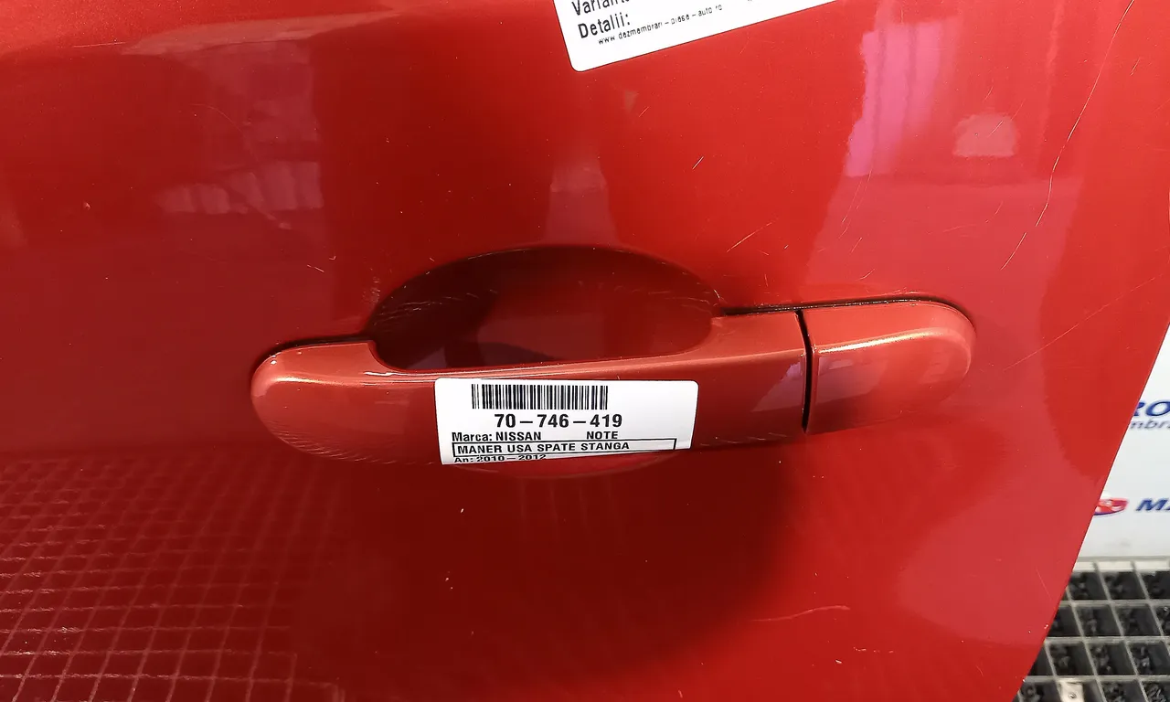 MANER USA SPATE STANGA NISSAN NOTE 2005-2013