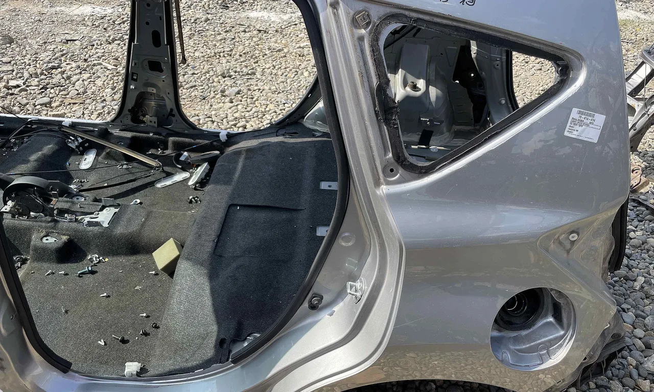 ARIPA SPATE STANGA NISSAN NOTE 2012-2019