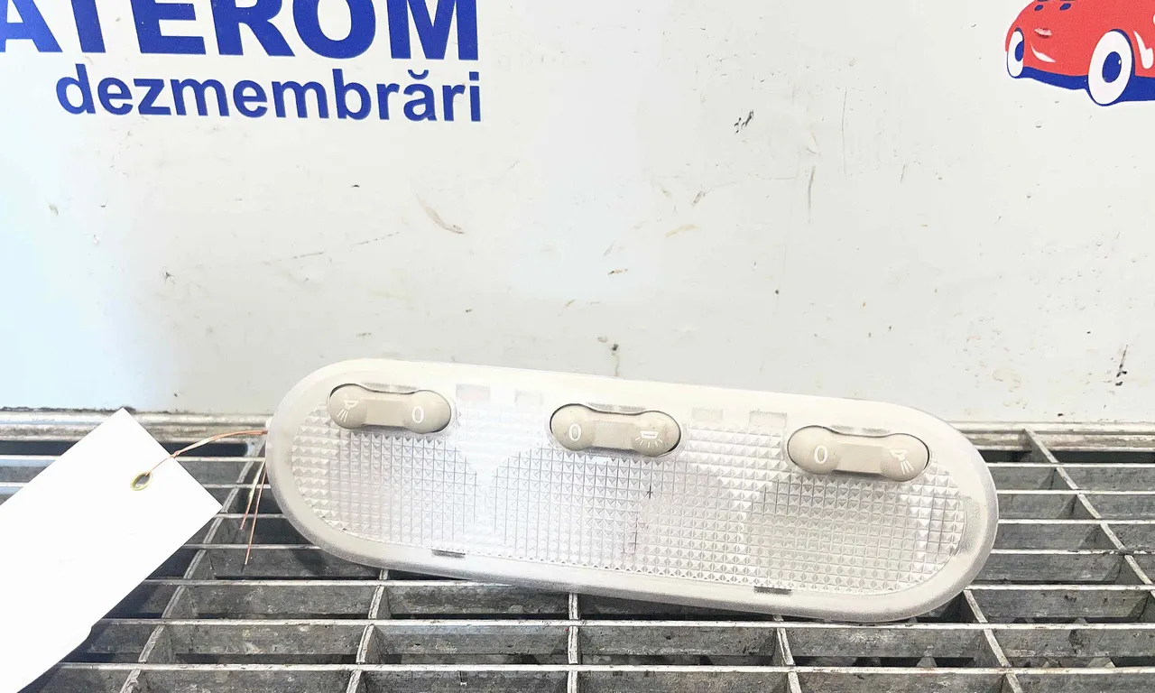 LAMPA PLAFONIERA NISSAN NOTE 2012-2019