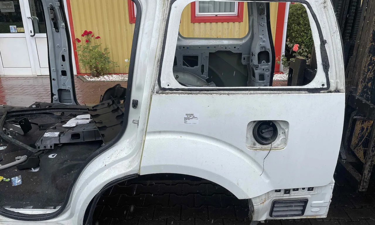 ARIPA SPATE STANGA NISSAN PATHFINDER III 2005-2013