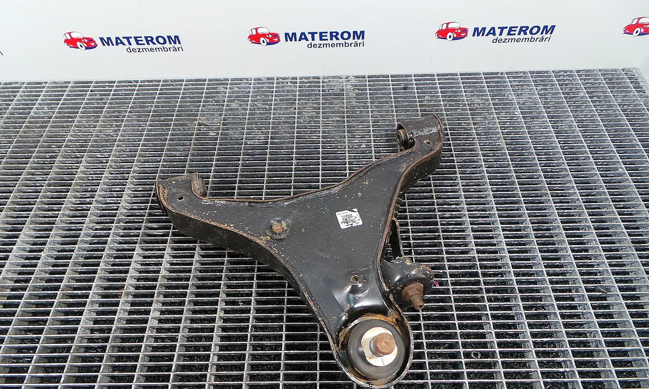 BRAT FATA INFERIOR STANGA NISSAN PATHFINDER III 2005-2012