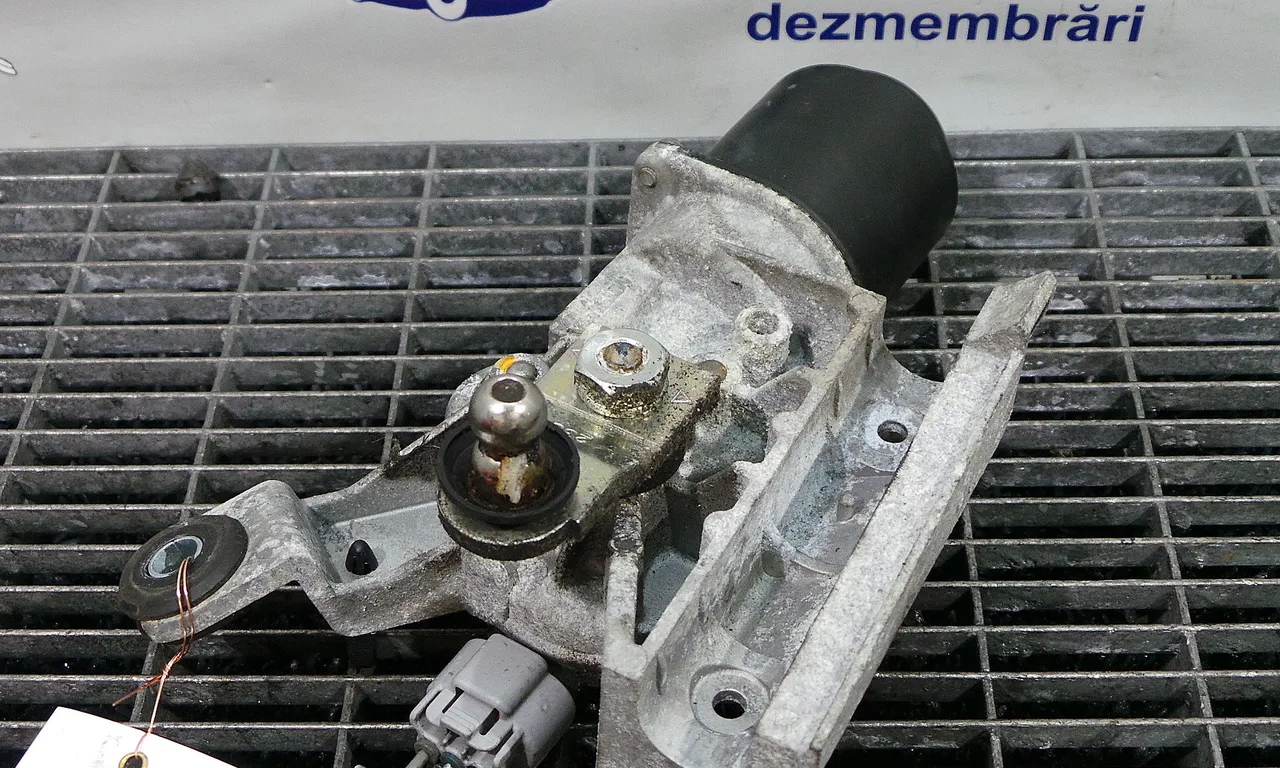 MOTORAS STERGATOR PARBRIZ NISSAN PATHFINDER III 2005-2010