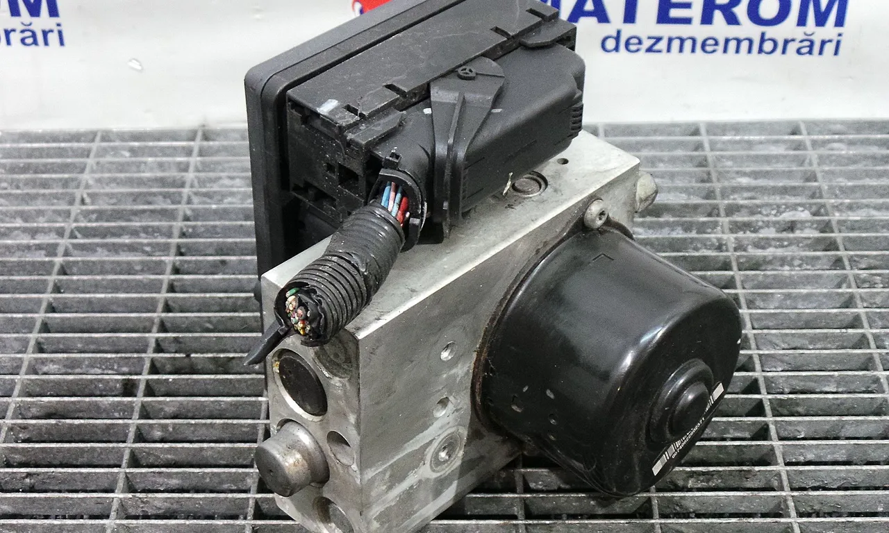 UNITATE ABS NISSAN PATHFINDER III 2005-2010