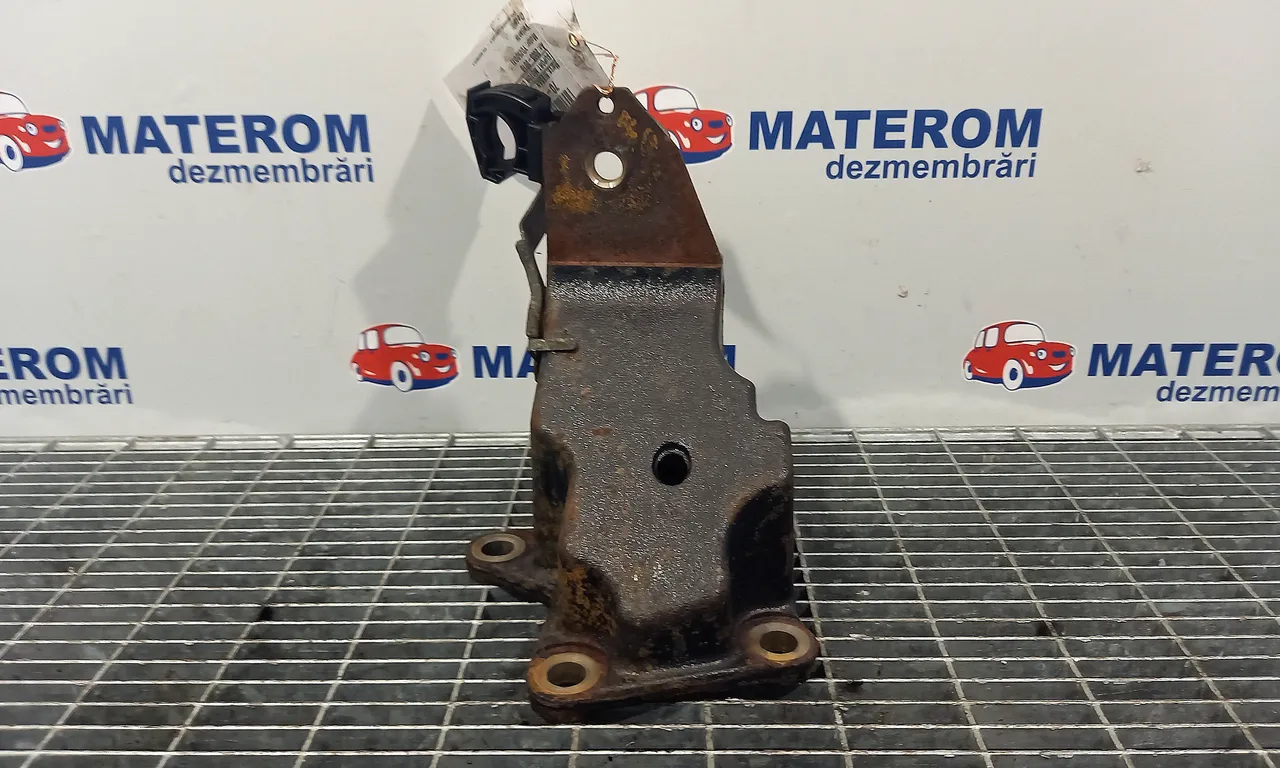 SUPORT MOTOR DREAPTA NISSAN PATHFINDER III 2005-2010