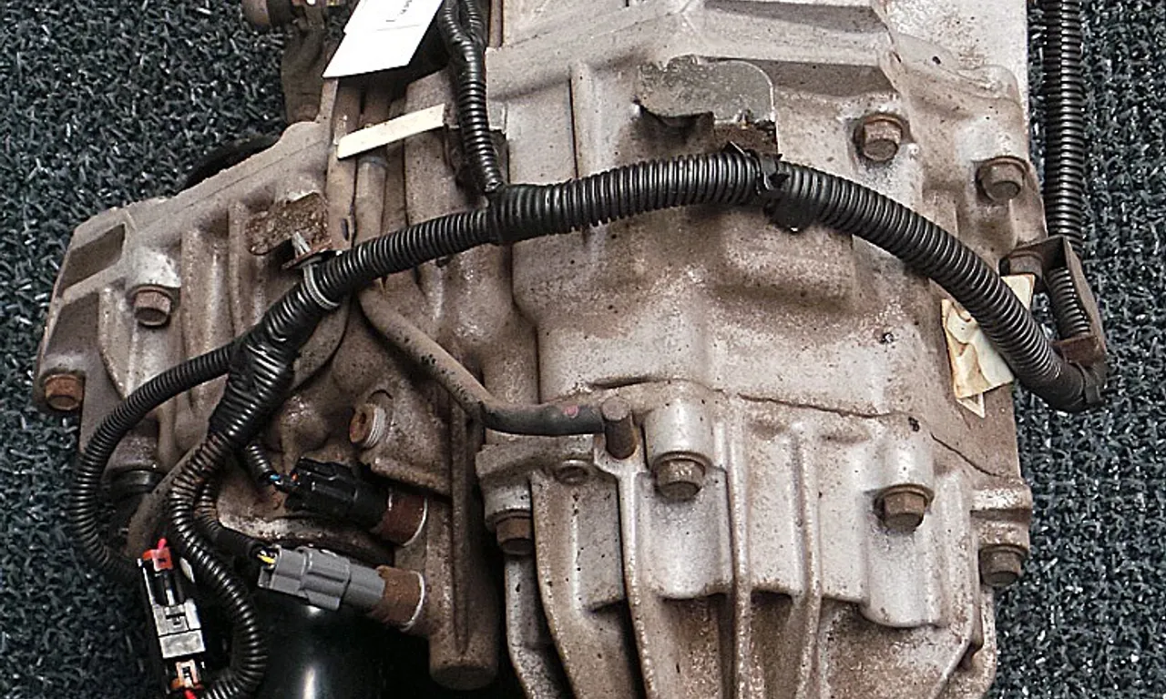CUTIE TRANSFER NISSAN PATHFINDER III 2005-2010
