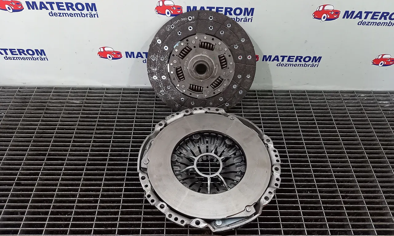 DISC AMBREIAJ NISSAN PATHFINDER III 2005-2010
