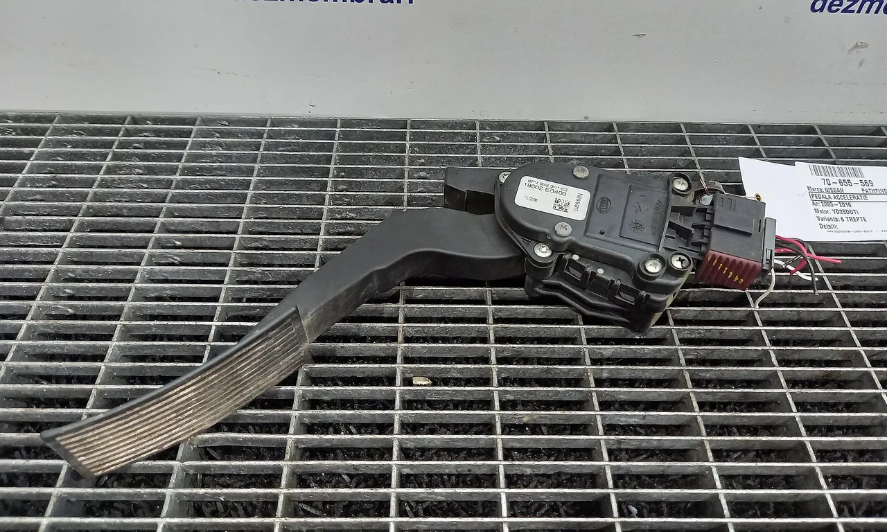 PEDALA ACCELERATIE NISSAN PATHFINDER III 2005-2010
