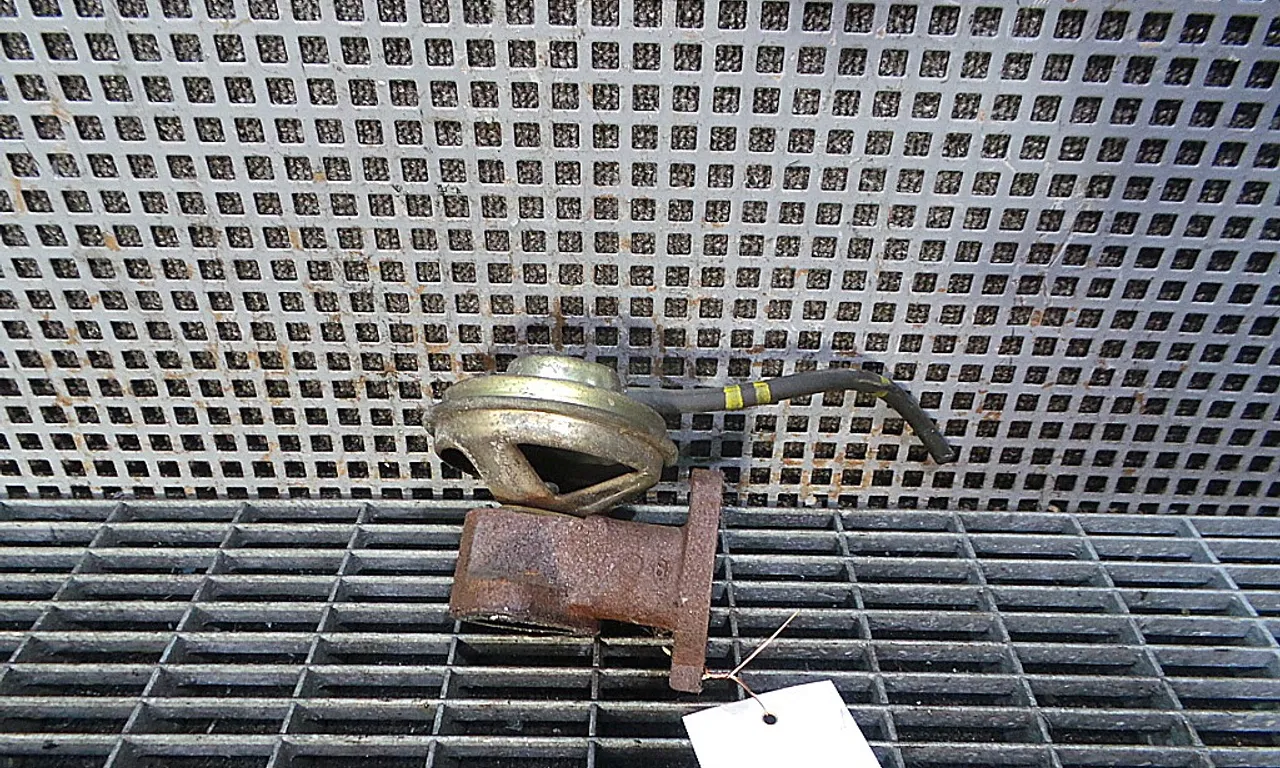 SUPAPA EGR NISSAN PICK UP 1997-2004