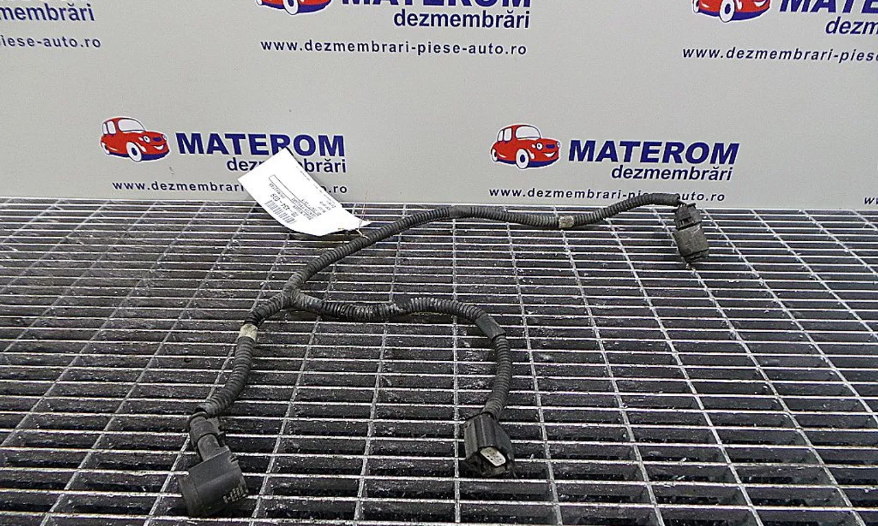 SENZOR PARCARE SPATE NISSAN PRIMASTAR 2002-2016
