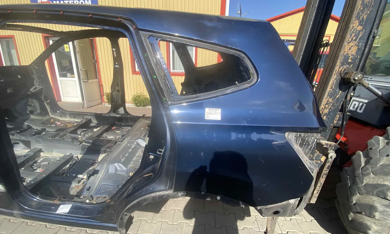 ARIPA SPATE STANGA NISSAN QASHQAI I 2006-2015