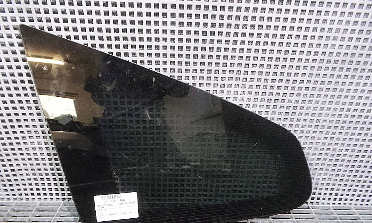 GEAM CAROSERIE SPATE STANGA NISSAN QASHQAI I 2006-2015
