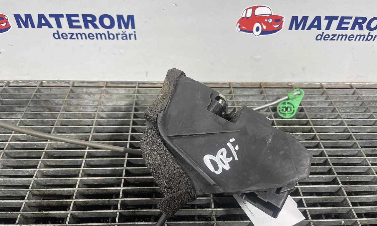 INCUIETOARE USA SPATE DREAPTA NISSAN QASHQAI I 2006-2015
