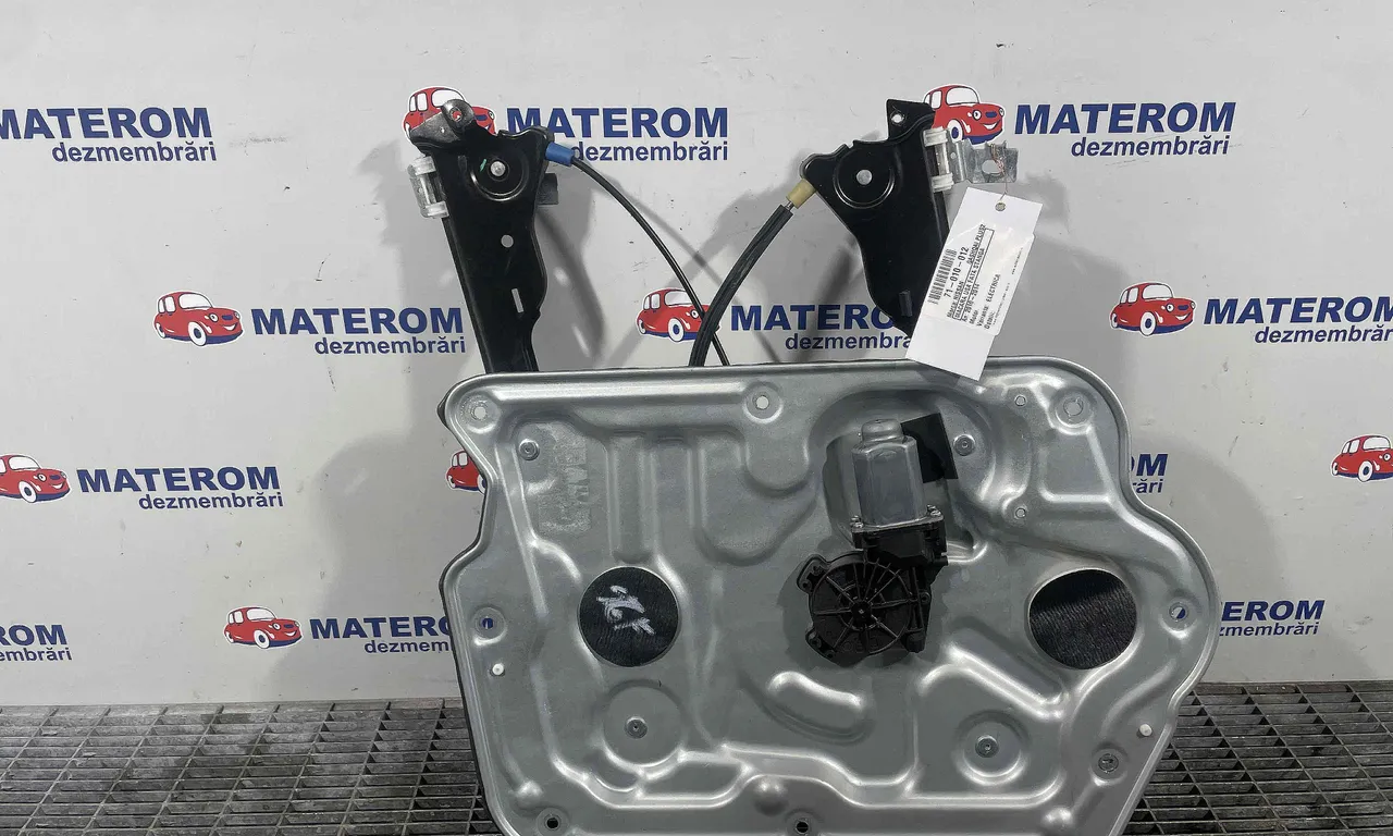 MACARA USA FATA STANGA NISSAN QASHQAI I 2006-2015