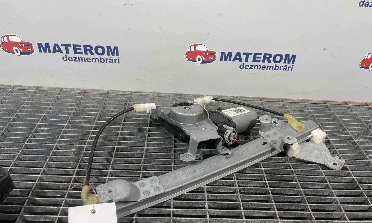 MACARA USA SPATE DREAPTA NISSAN QASHQAI I 2006-2015