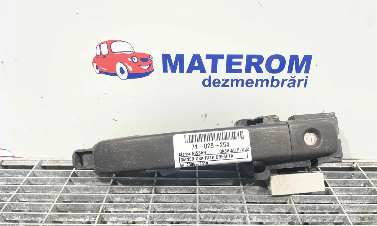 MANER USA FATA DREAPTA NISSAN QASHQAI I 2006-2015