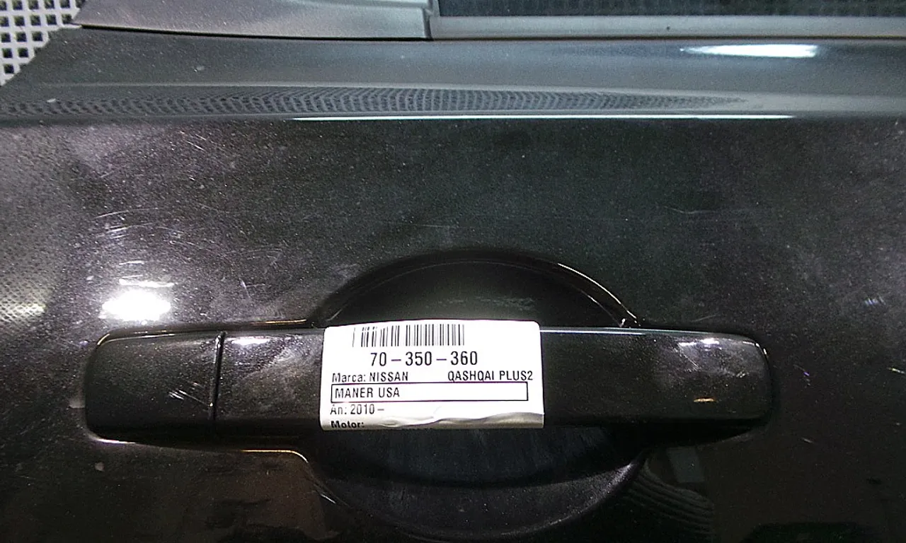 MANER USA SPATE DREAPTA NISSAN QASHQAI I 2006-2015