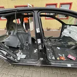 STALP MIJLOC DREAPTA NISSAN QASHQAI I 2.0 dCi 2006-2015 oe-G6570EY1MA, vedere laterala