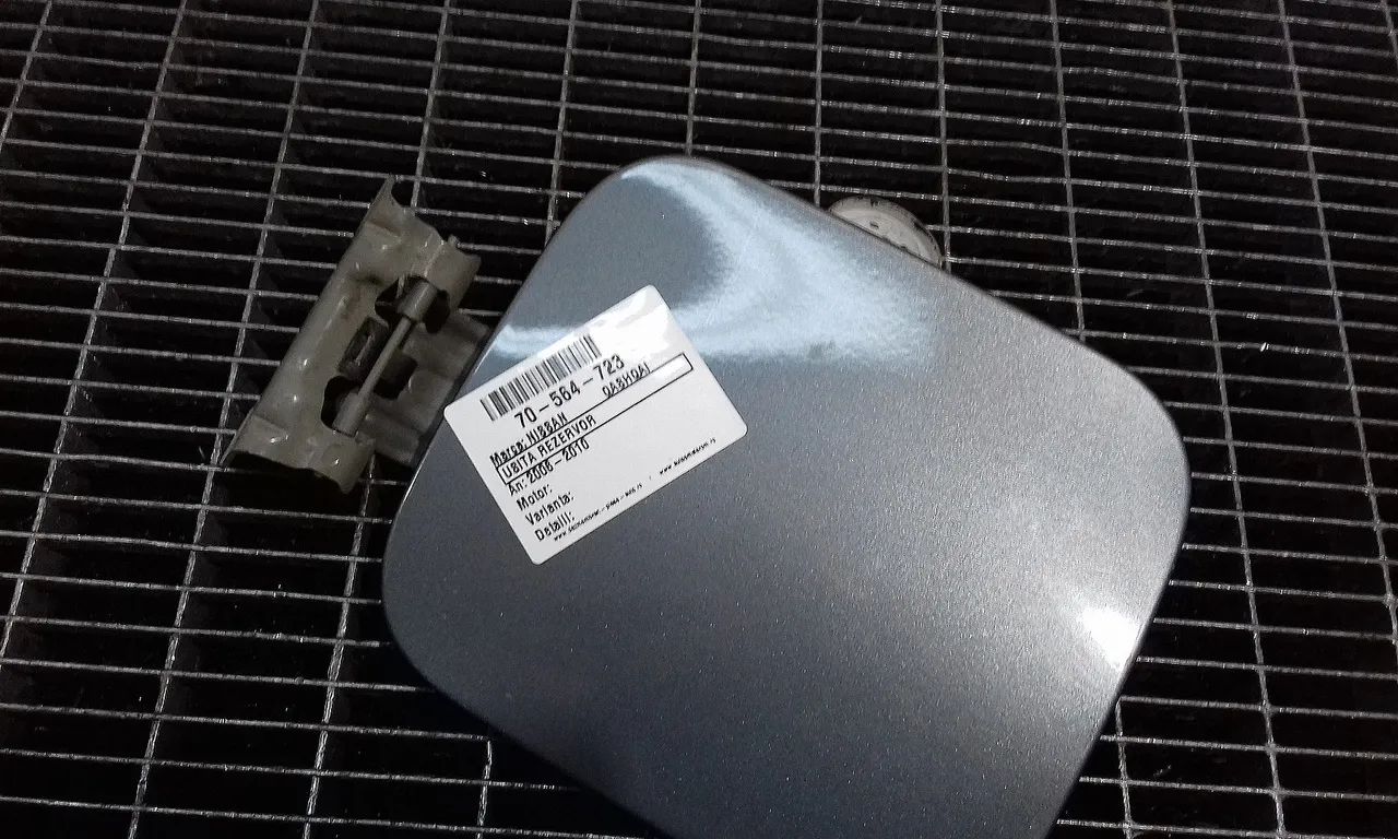 USITA REZERVOR NISSAN QASHQAI I 2006-2015