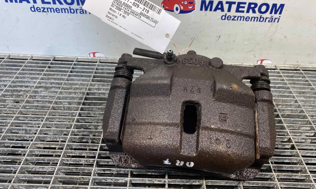 ETRIER FATA DREAPTA NISSAN QASHQAI I 2006-2015