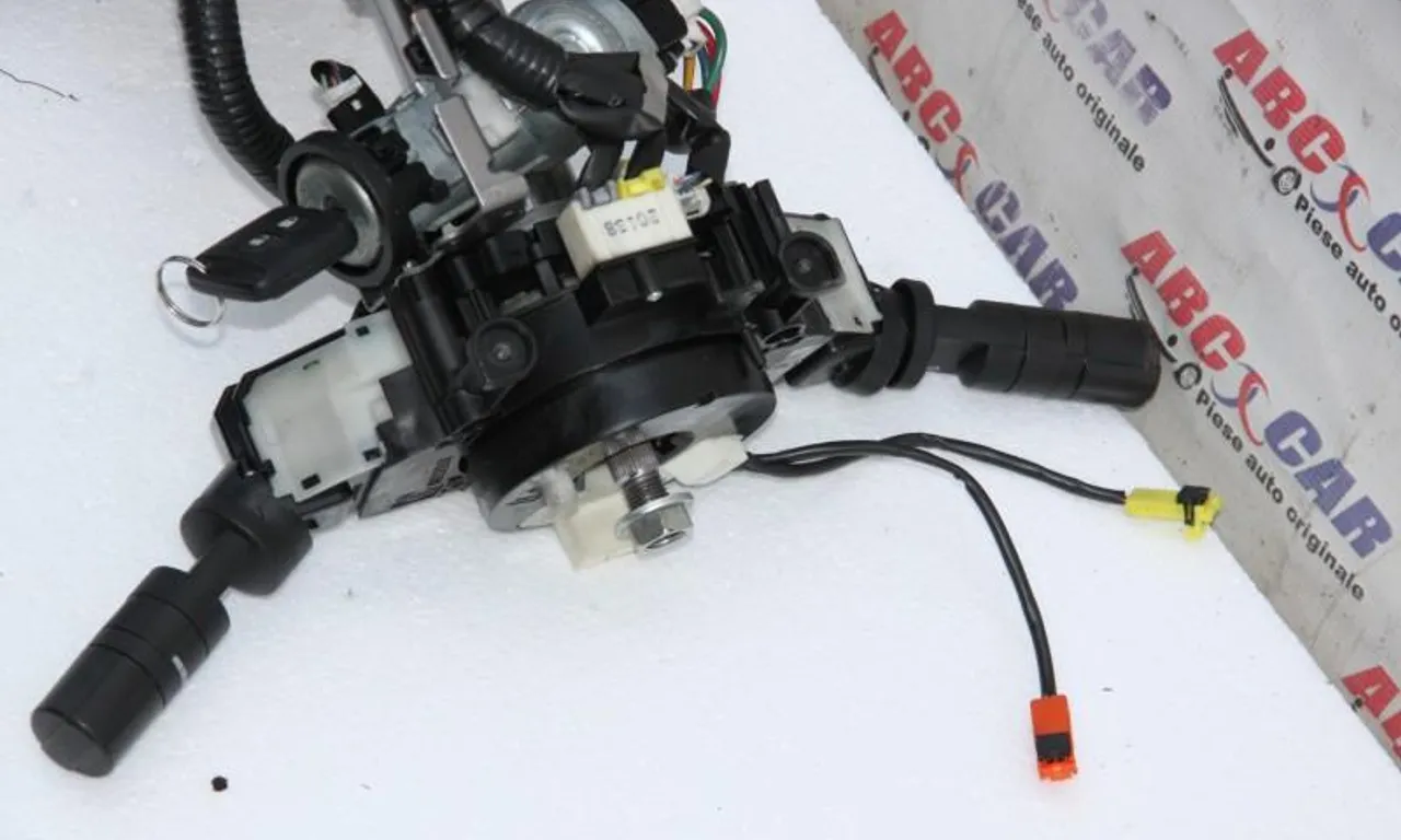 Contact si cheie NISSAN QASHQAI I 2006-2015
