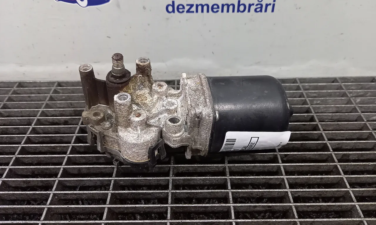 MOTORAS STERGATOR PARBRIZ NISSAN QASHQAI I 2006-2015