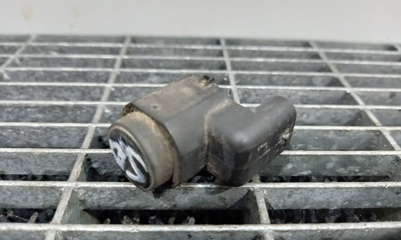 SENZOR PARCARE SPATE NISSAN QASHQAI I 2006-2015