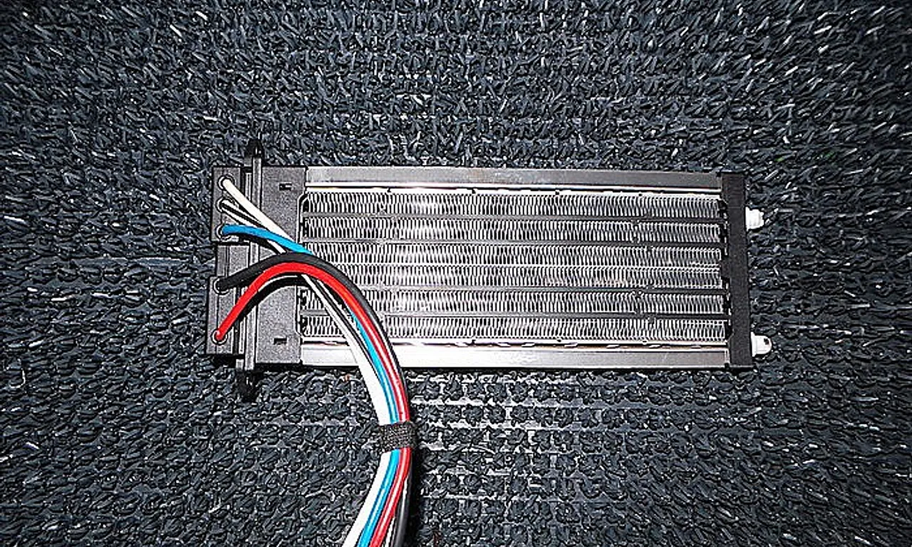 RADIATOR INCALZIRE NISSAN QASHQAI I 2006-2015