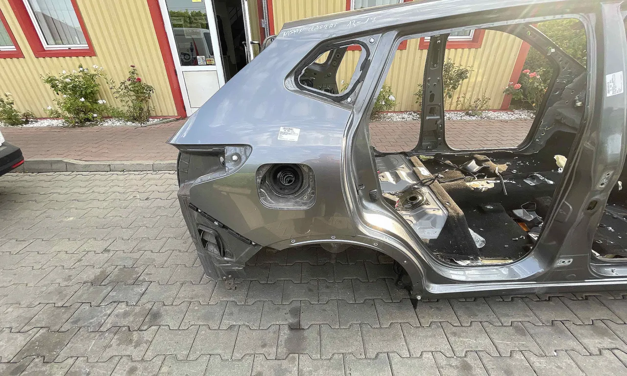 ARIPA SPATE DREAPTA NISSAN QASHQAI II 2013-2017