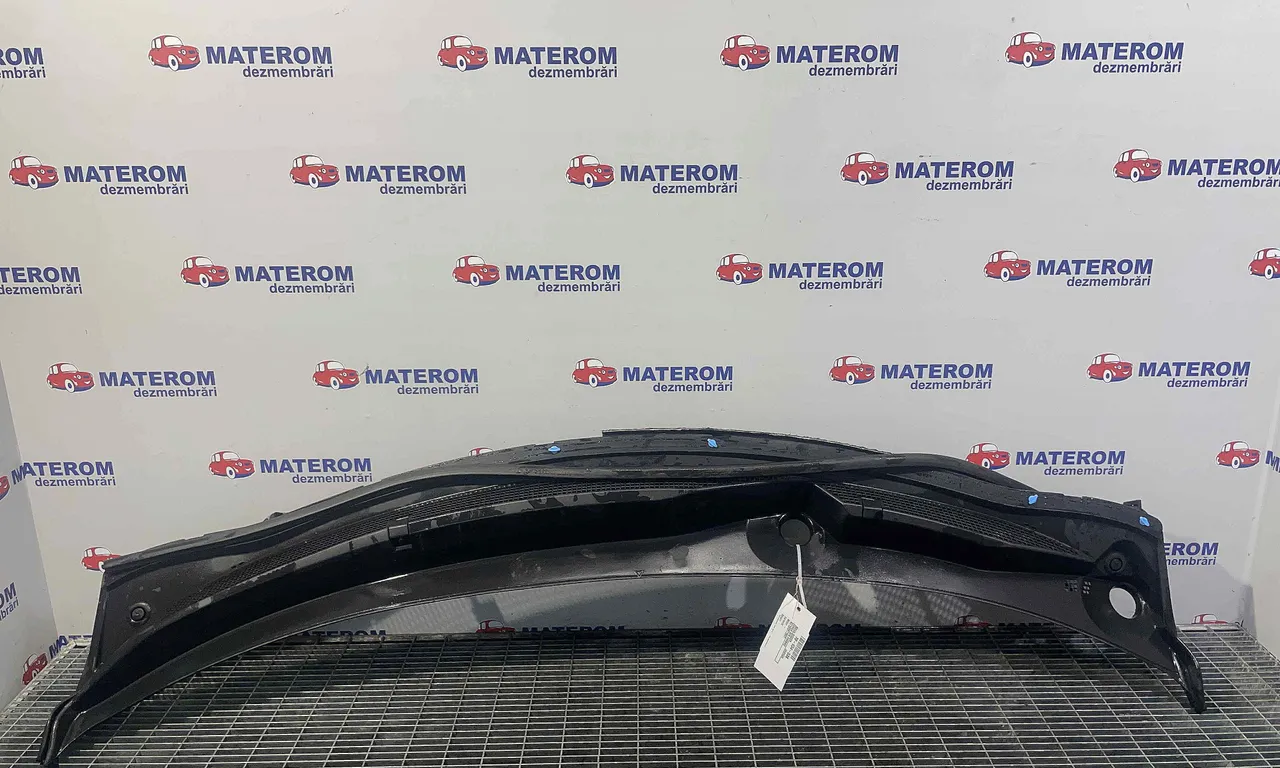 GRILA SUB PARBRIZ NISSAN QASHQAI II 2013-2017