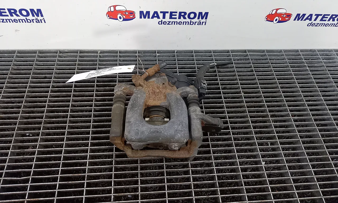 ETRIER SPATE DREAPTA NISSAN QASHQAI II 2013-2017