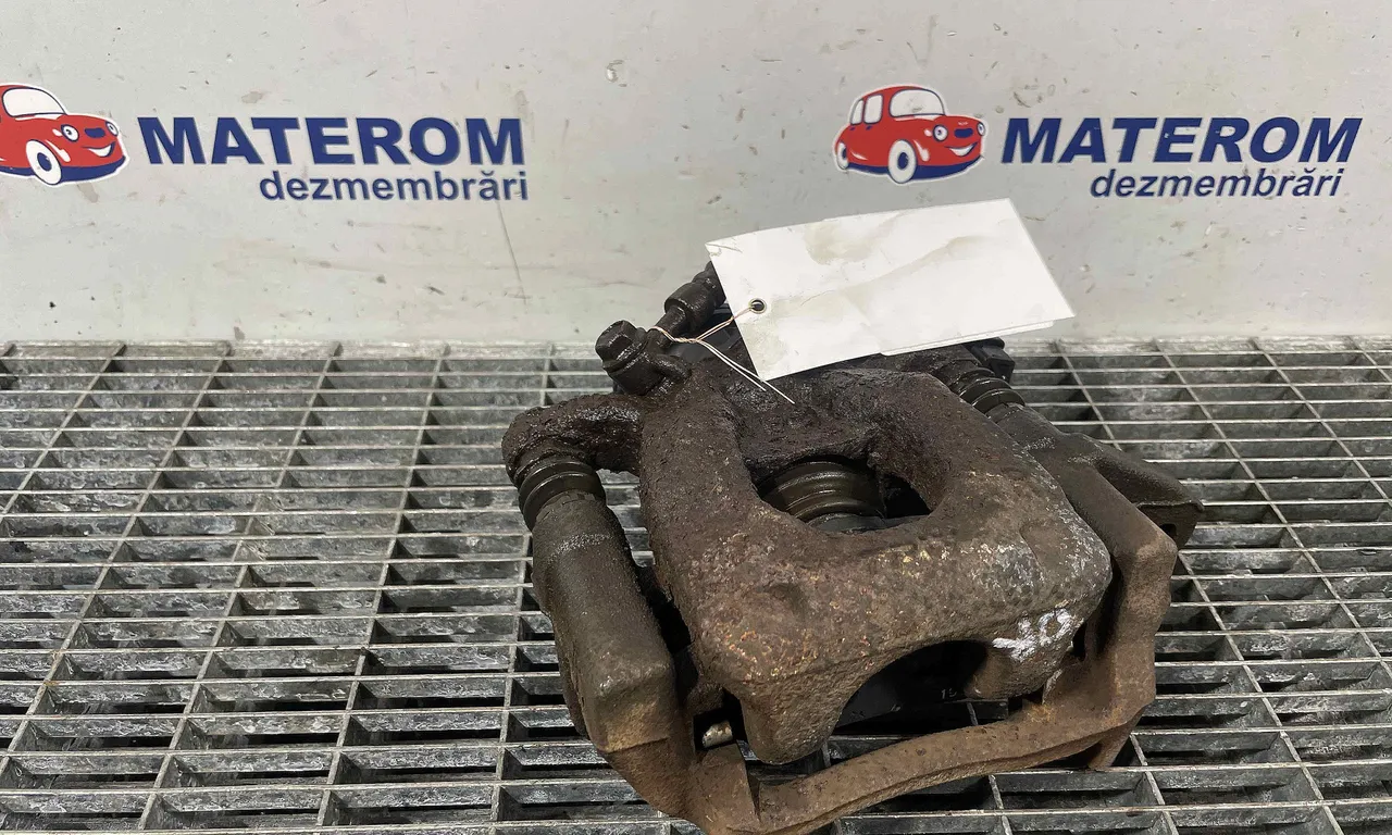 ETRIER SPATE DREAPTA NISSAN QASHQAI II 2013-2017