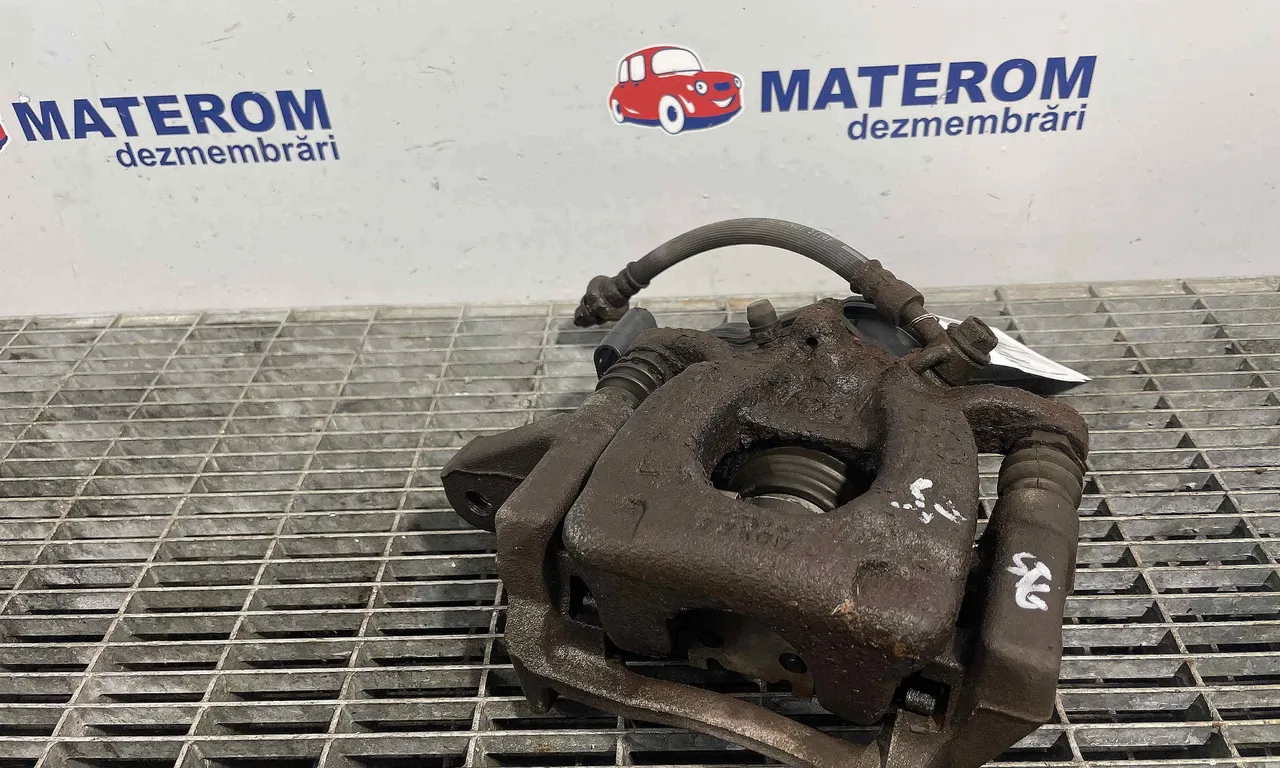 ETRIER SPATE STANGA NISSAN QASHQAI II 2013-2017