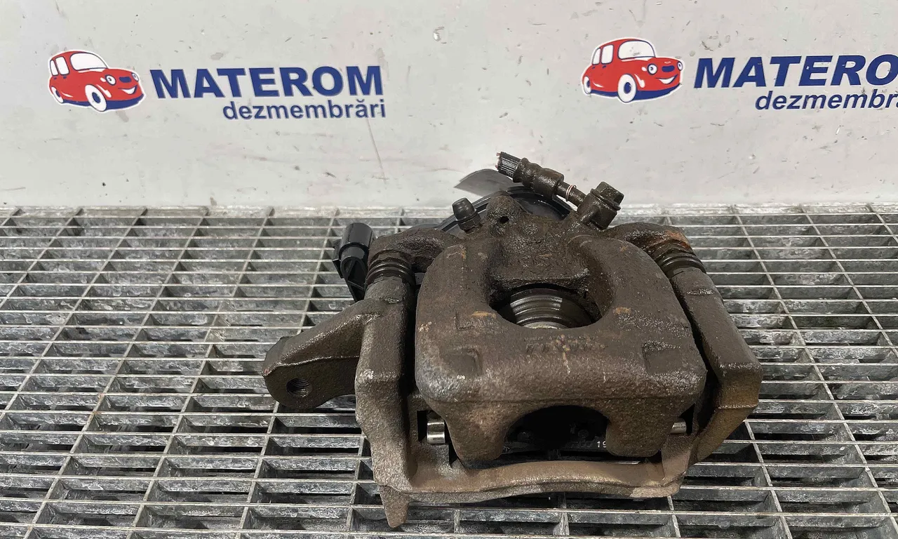 ETRIER SPATE STANGA NISSAN QASHQAI II 2013-2017