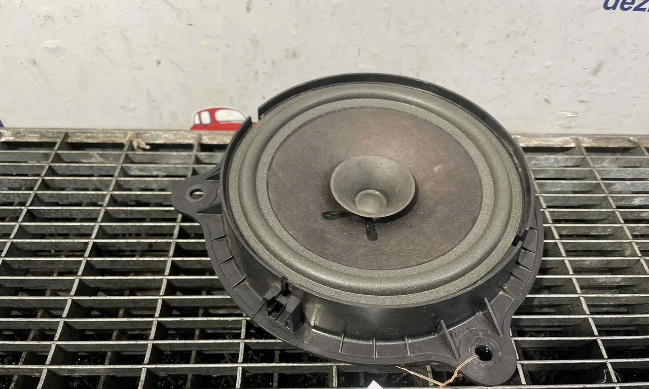 DIFUZOR AUDIO NISSAN QASHQAI II 2013-2017