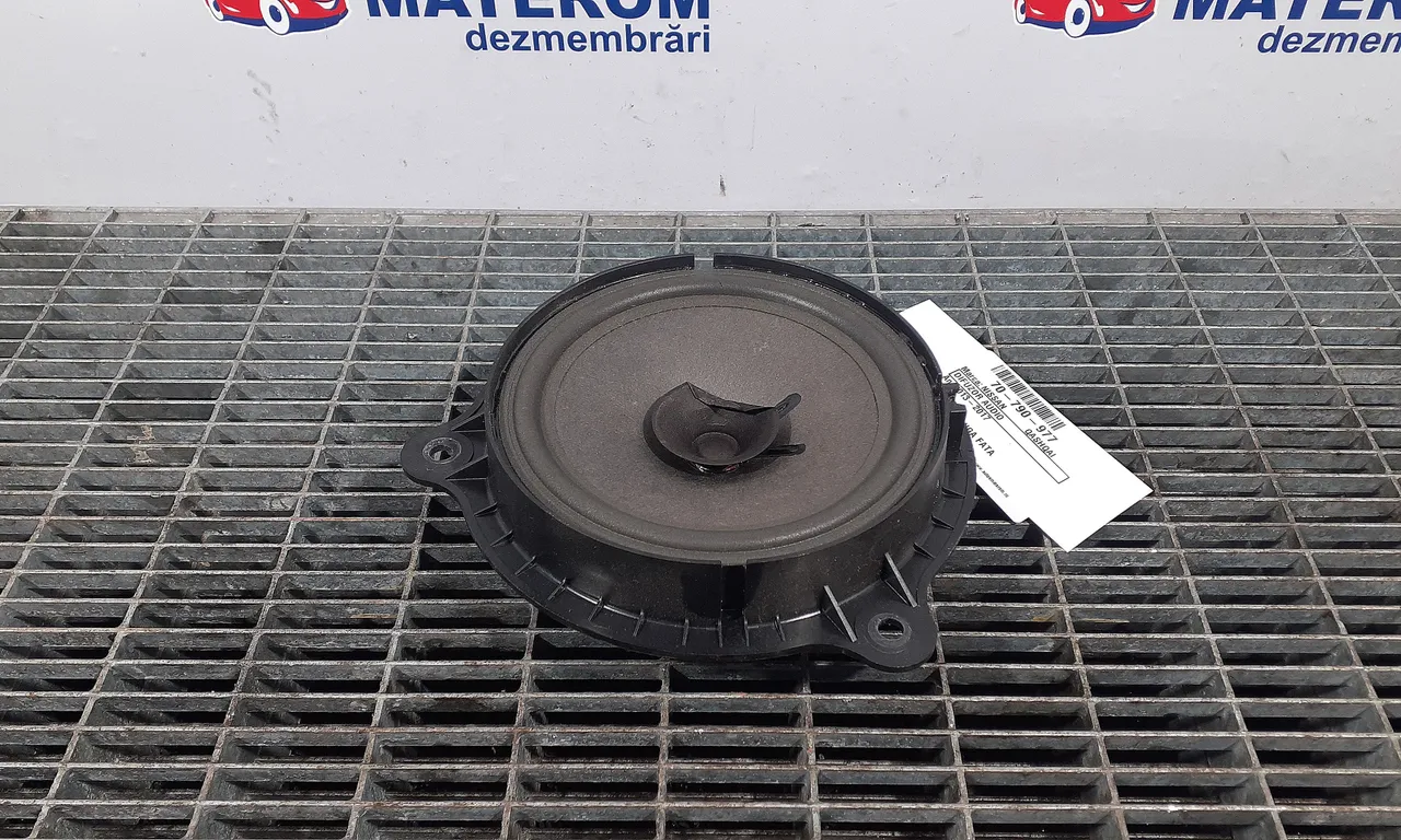 DIFUZOR AUDIO NISSAN QASHQAI II 2013-2017
