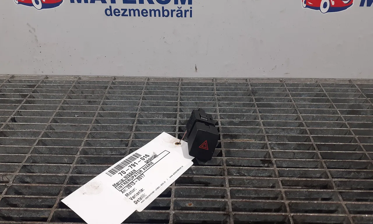 INTRERUPATOR AVARIE NISSAN QASHQAI II 2013-2017