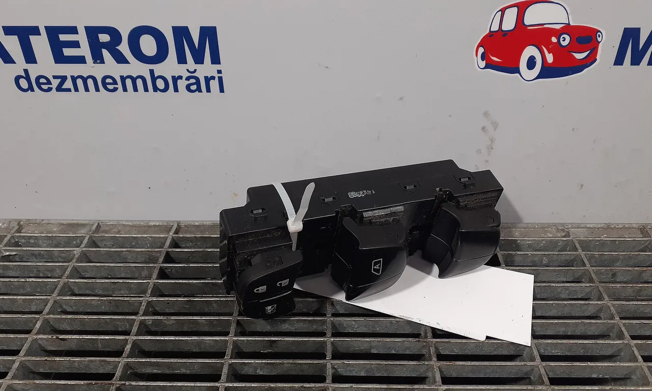 INTRERUPATOR GEAMURI NISSAN QASHQAI II 2013-2017