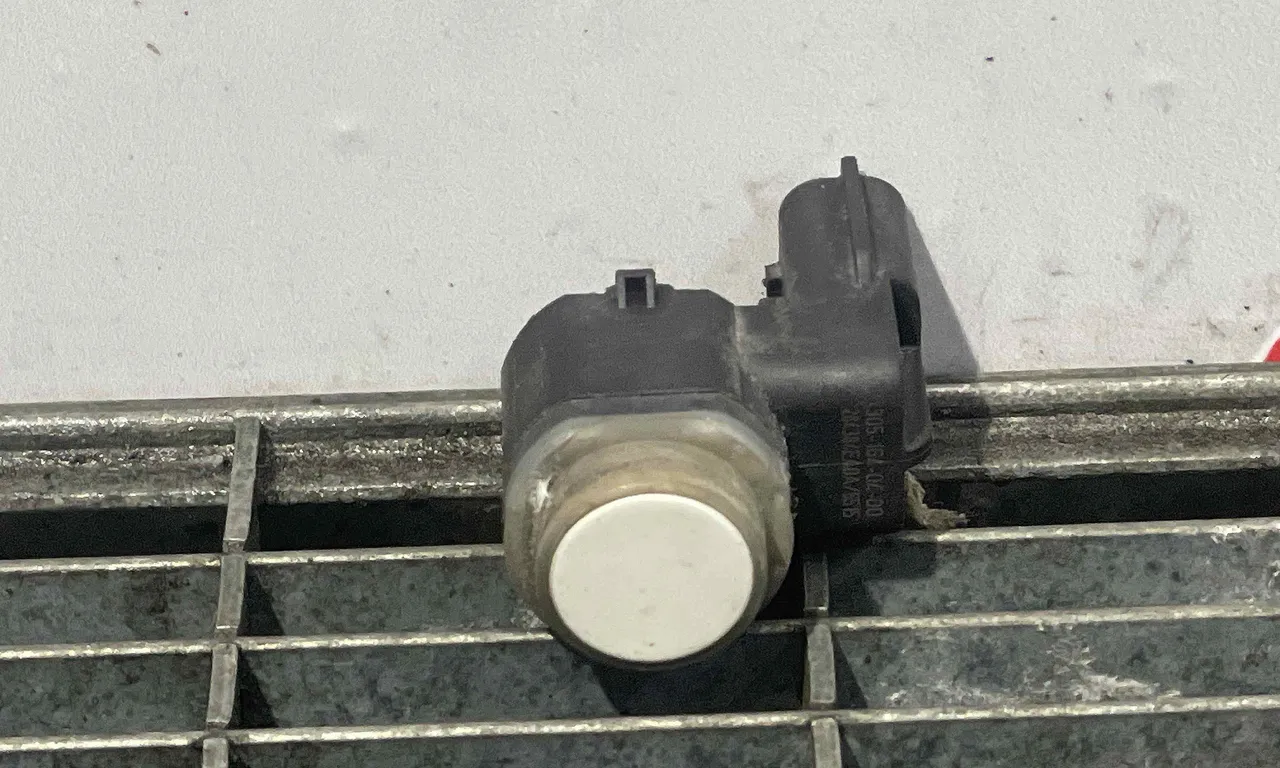 SENZOR PARCARE FATA NISSAN QASHQAI II 2013-2017