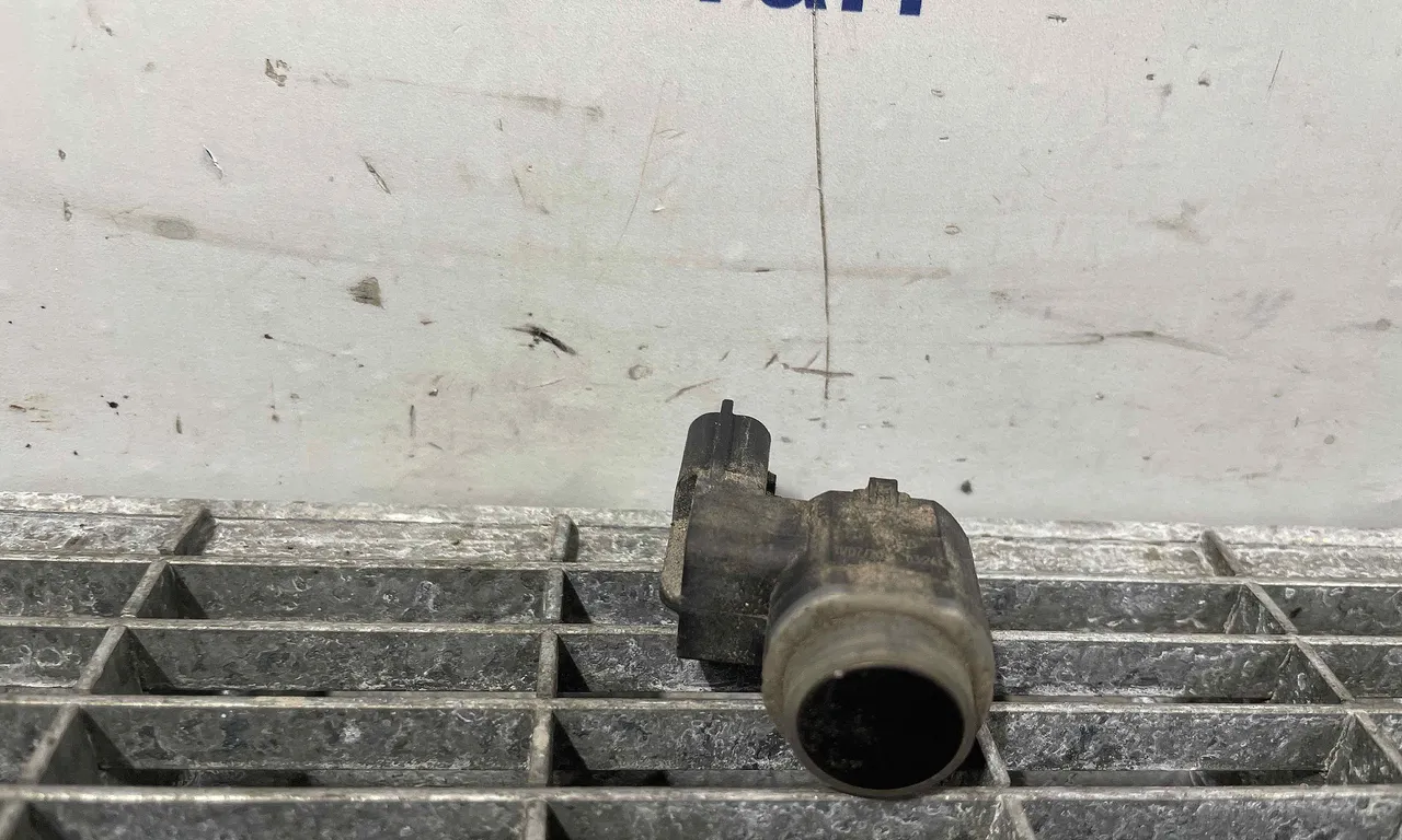 SENZOR PARCARE SPATE NISSAN QASHQAI II 2013-2017