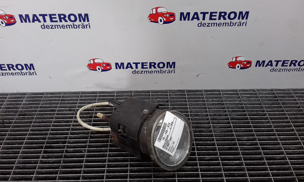 HALOGEN DREAPTA NISSAN X-TRAIL I 2001-2013