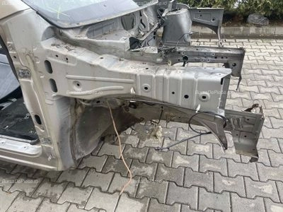 LONJERON DREAPTA NISSAN X-TRAIL II 2.0 dCi 2007-2018 oe G5A10JG00A, vedere frontata