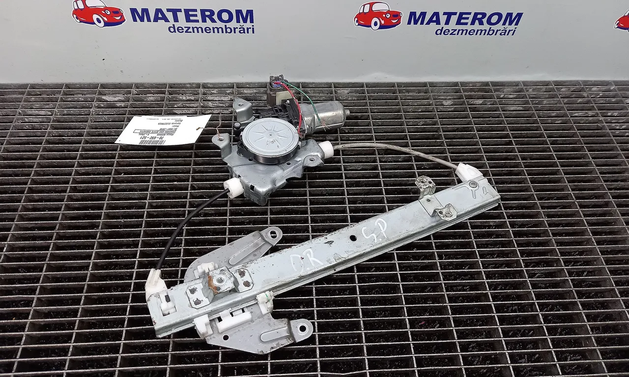 MACARA USA SPATE DREAPTA NISSAN X-TRAIL II 2007-2018