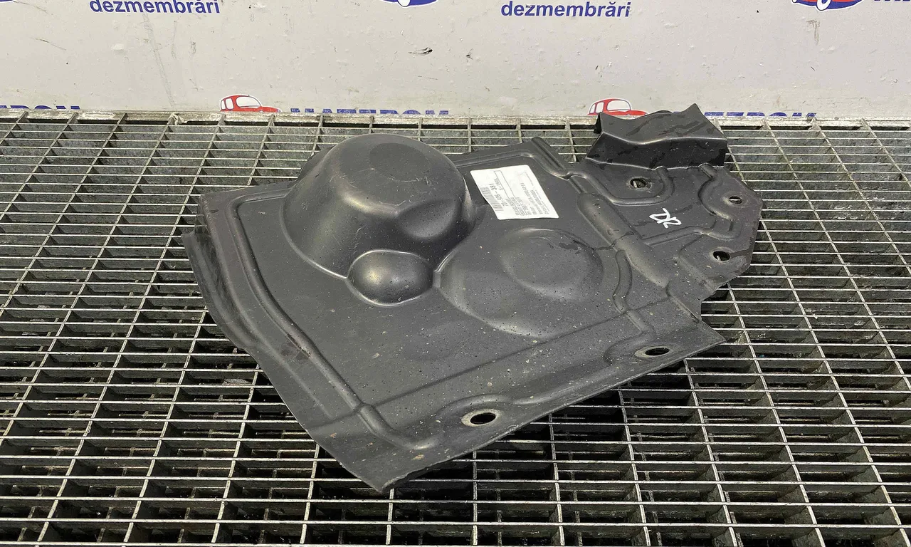 SCUT LATERAL NISSAN X-TRAIL II 2007-2018