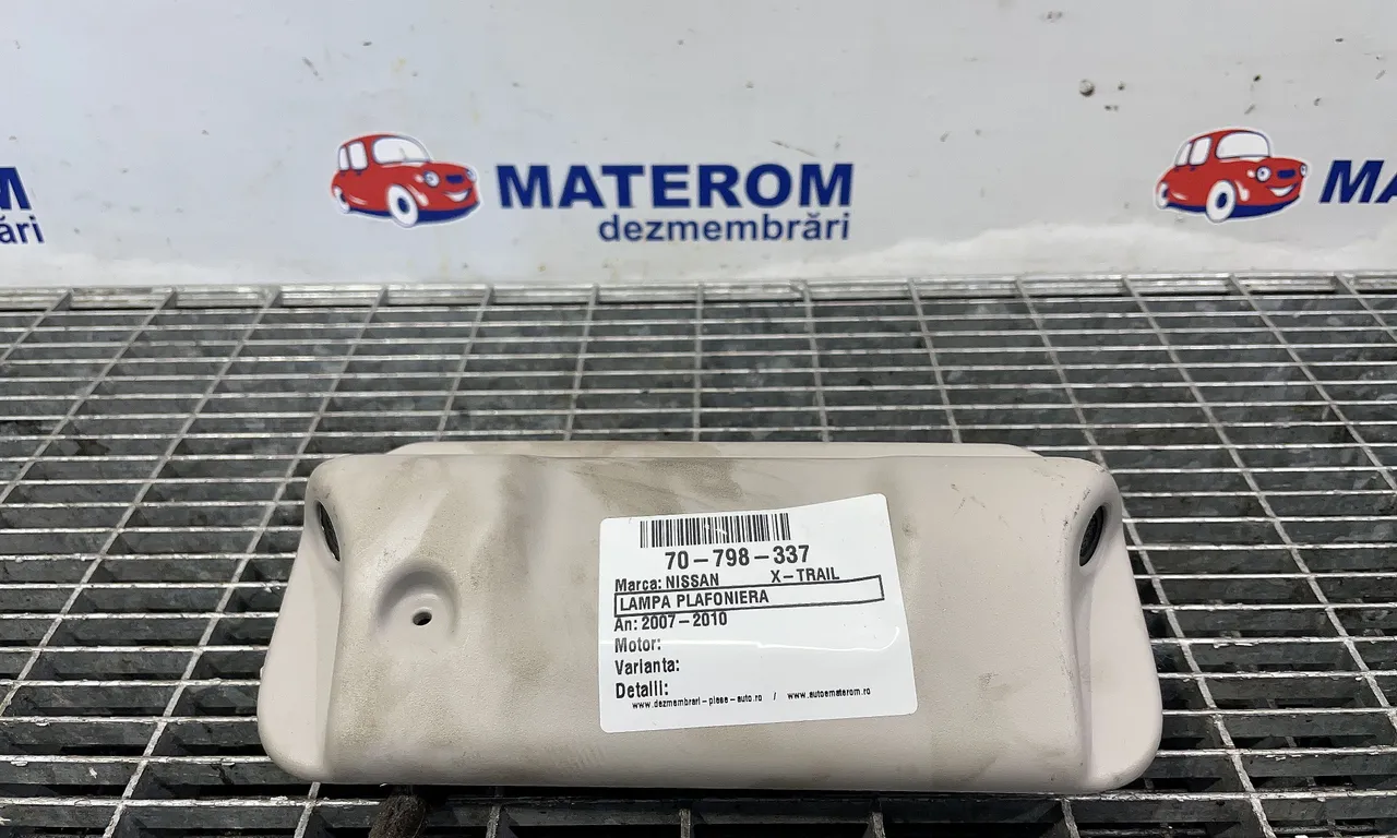 LAMPA PLAFONIERA NISSAN X-TRAIL II 2007-2018